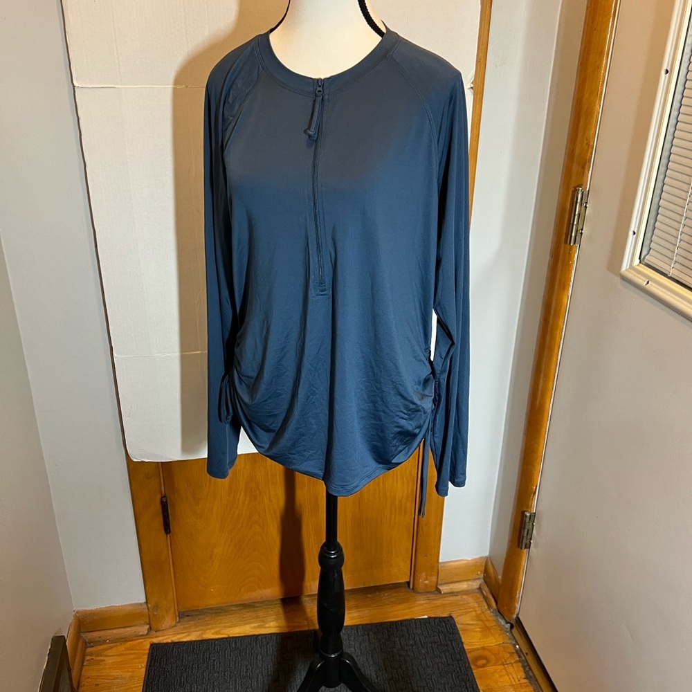 Free Country Women's Navy Long Sleeve Athletic Zip Up Top